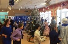 Детские дома и интернаты Ярославской области получат к Новому году «живые» елки