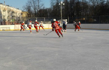 Чемпионом по хоккею среди любительских команд в Ярославле стала «Яр легенда 17»
