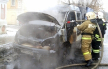 В центре Ярославля загорелся грузовик