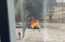 В Ярославле взорвался и сгорел дотла автомобиль