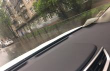 Центральные улицы Ярославля уходят под воду
