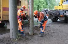 В Ярославле ведется работа по замене аварийных опор