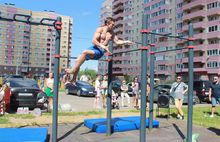 В Ярославле подходит к завершению установка спортивных площадок для воркаута