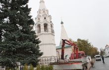 В Ярославле демонтируют опоры освещения у церкви Ильи Пророка