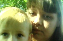 Пропавшую маму с трехлетним сыном ищет весь Ярославль: что произошло