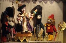 Зимние истории и вечная классика в театре кукол