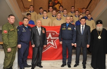 Ярославские ребята отправляются служить в Президентский и Преображенский полки