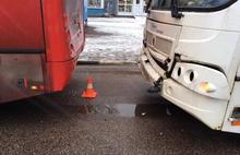 В Ярославле пассажиры попавших в ДТП маршруток получили переломы и ушибы