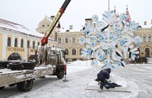 В Ярославской области установили самую большую в России поющую снежинку