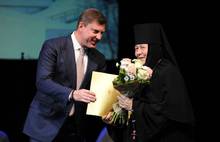 Ярославцы  поздравили Толгский монастырь с  возвращением   Русской православной церкви