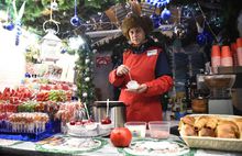  В Ярославль стартовали новогодние гулянья: видео