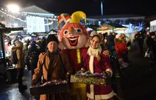  В Ярославль стартовали новогодние гулянья: видео