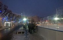 Новогоднюю Советскую площадь разобрали: фото