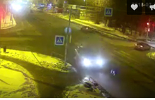 В Рыбинске под колёсами «Киа Соренто» погиб подросток перебегавший дорогу на красный свет