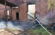Пожар в центре Ярославля тушат 38 пожарных и 11 единиц техники
