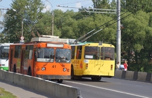 «Сдачи не надо»: в Ярославской области пассажиры троллейбусов смогут давать чаевые кондукторам 
