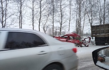 Массовая авария случилась на въезде в Ярославль