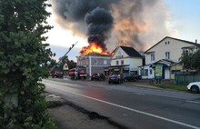 В Переславле сгорел торговый центр
