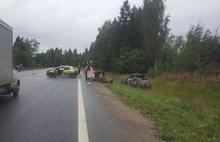 Четверо пострадавших, из них трое тяжелых: в Ярославской области столкнулись две легковушки