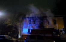 В Ярославле горел двухэтажный жилой дом: люди подозревают поджог