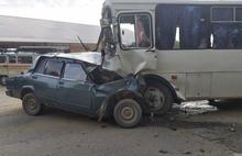 В Ярославской области в ДТП с такси и военным «ПАЗом» пострадало 9 человек