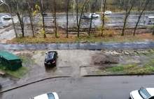 В Ярославле в ходе благоустройства новый двор превратили в «грязное месиво»