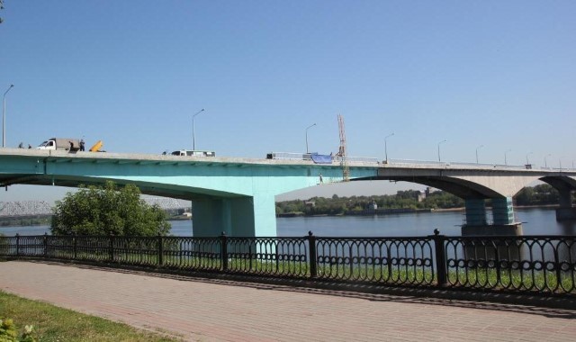 «Будут деньги и побежали»: в Ярославле нашли средства на ремонт Октябрьского моста