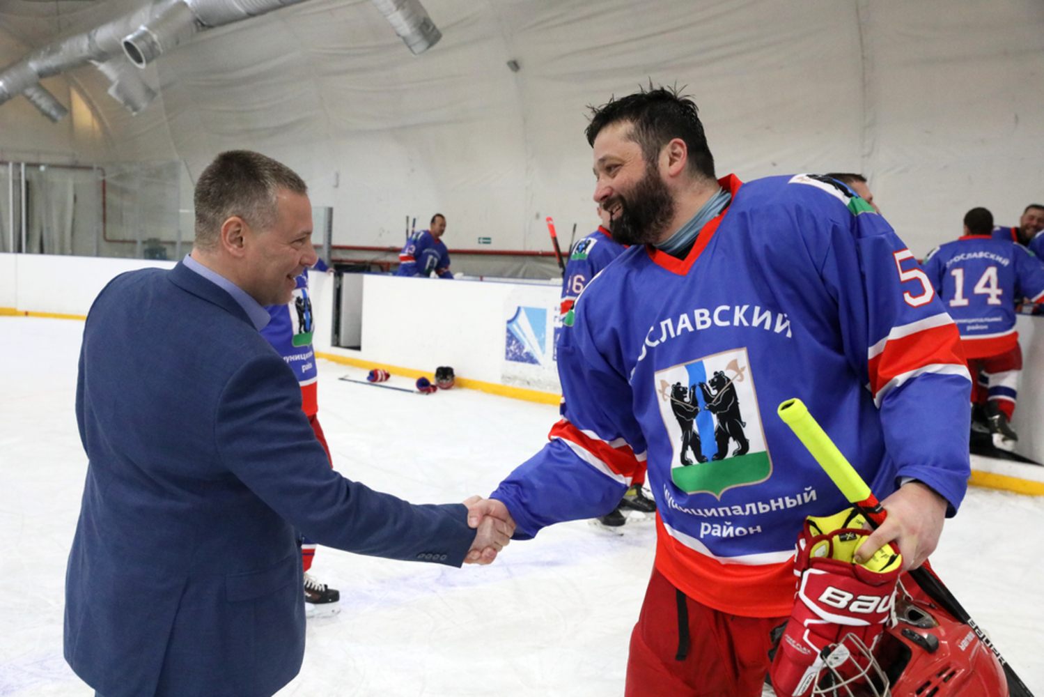 Врио ярославского губернатора принял участие в хоккейном «Кубке добрых дел»