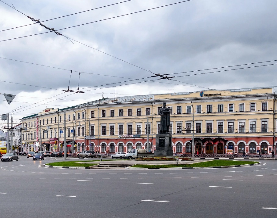 Мэрия Ярославля ищет средства для благоустройства Богоявленской площади