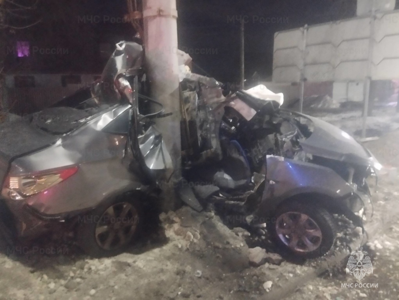 В Ярославле водитель погиб в страшной аварии возле больницы