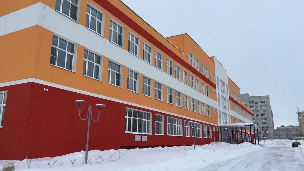 Школу на Пашуковской в Ярославле планируют сдавать через две недели