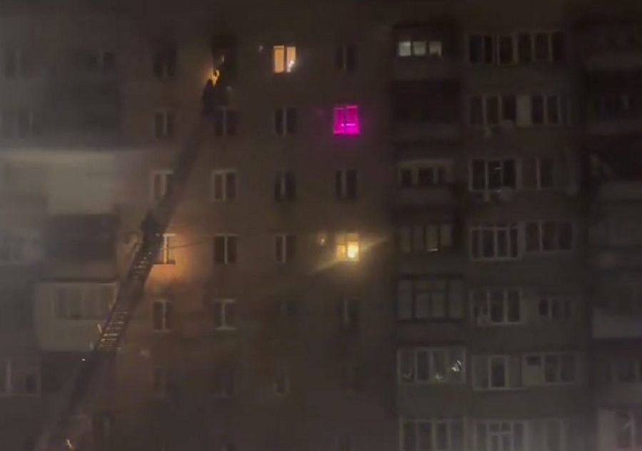 В ярославской многоэтажке горела квартира