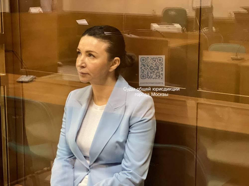 Елена Блиновская собирается признать себя банкротом