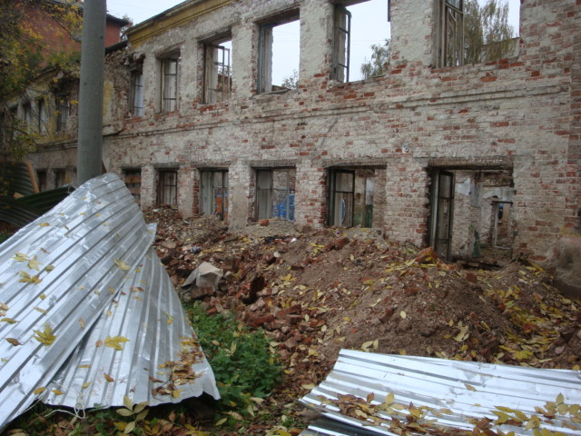 Дом на Кооперативной в центре Ярославля – опасно для жизни