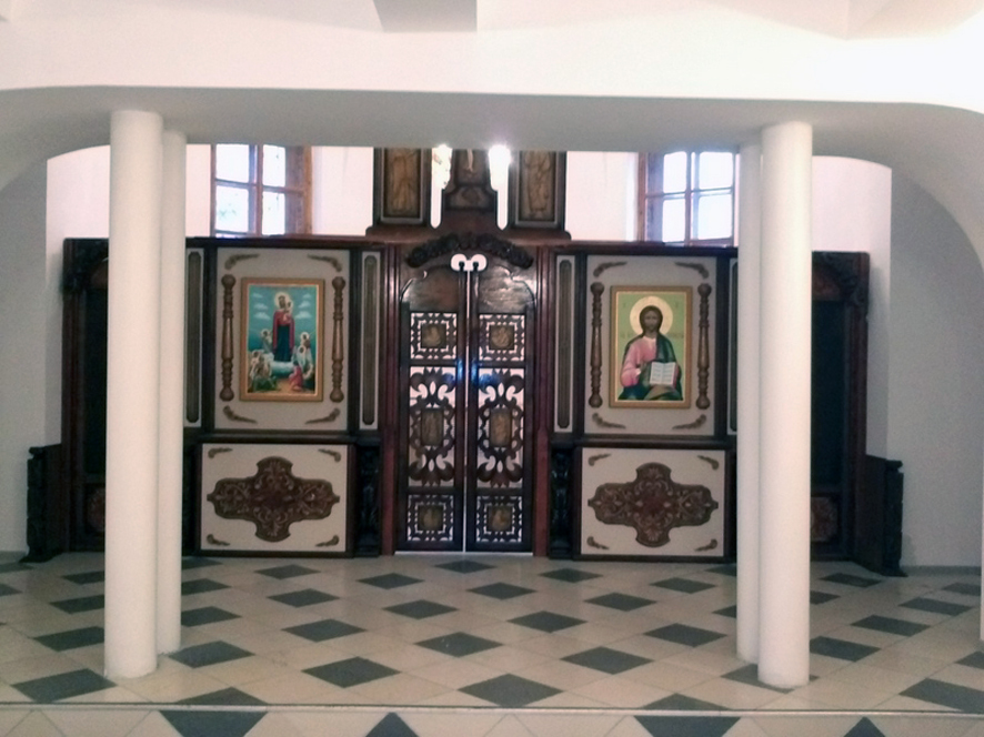 В тюремном храме СИЗО № 1 Ярославля появился новый иконостас