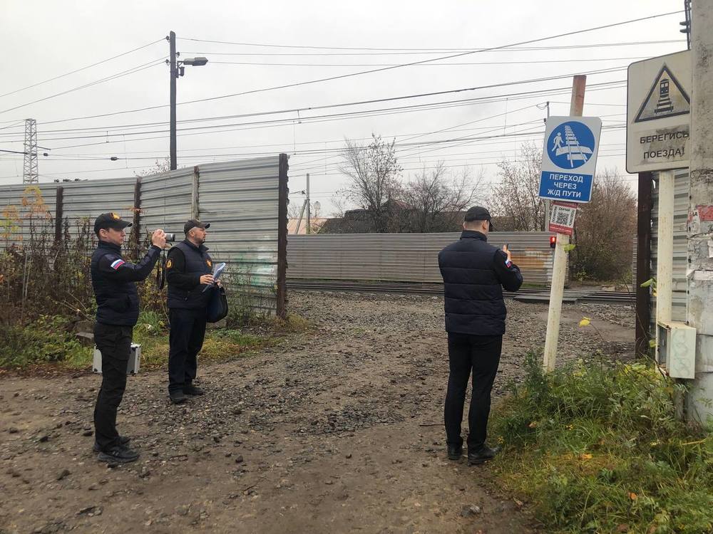 Ярославский омбудсмен требует от РЖД устранить нарушения на пути к школе