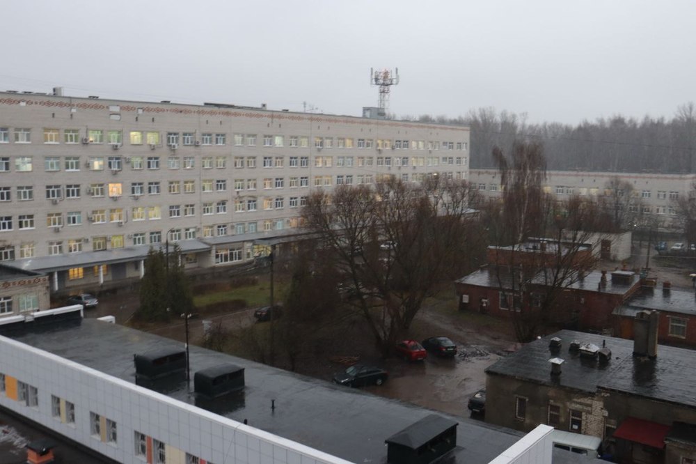 Стало известно о состоянии ребенка, которому в Ярославле попало шайбой в голову