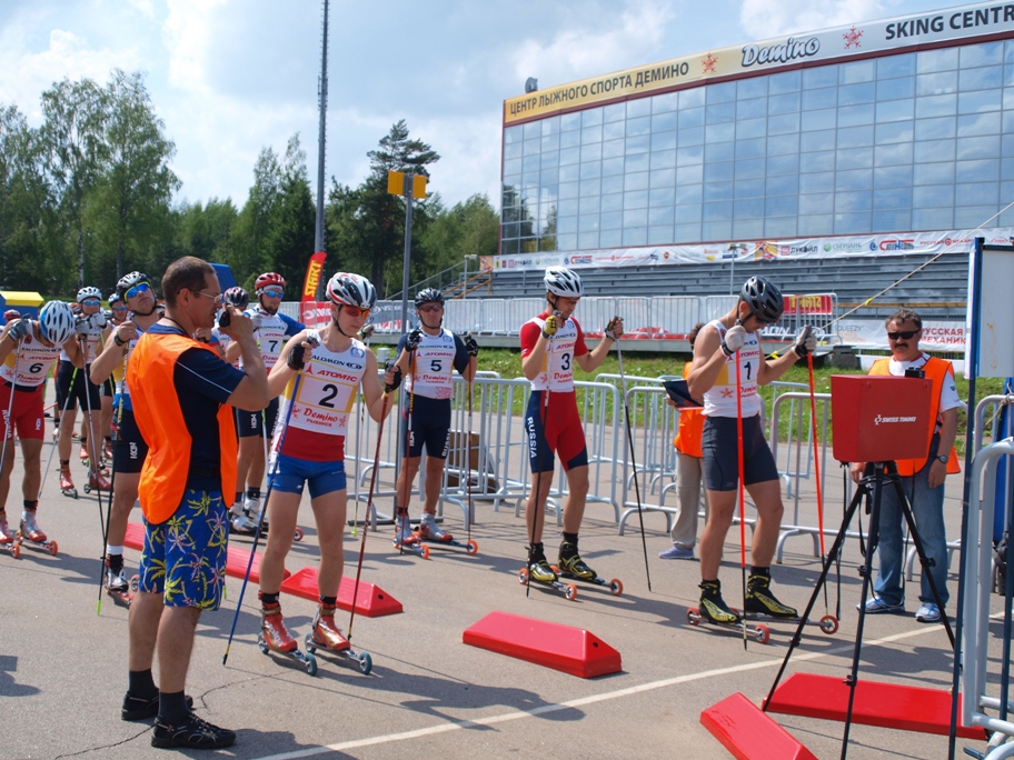 Под Рыбинском проходит чемпионат по «летним лыжам»