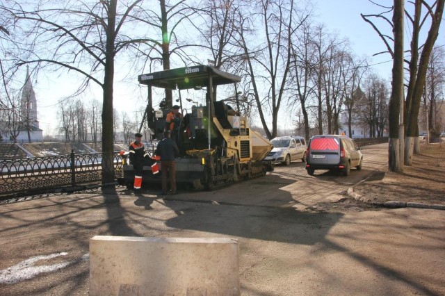 В Ярославле начался ремонт дорог картами