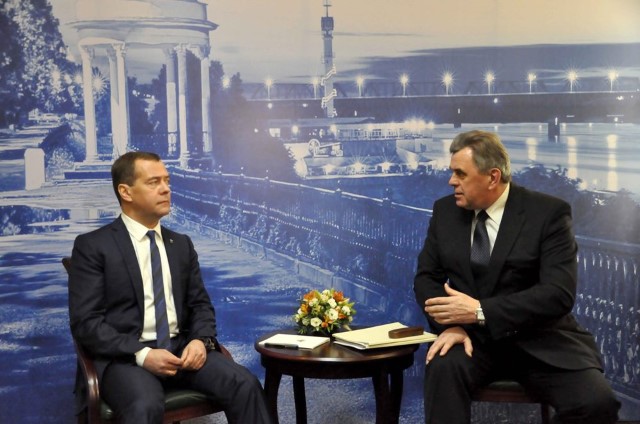 Дмитрий Медведев и Сергей Ястребов обсудили экономическую ситуацию в Ярославской области