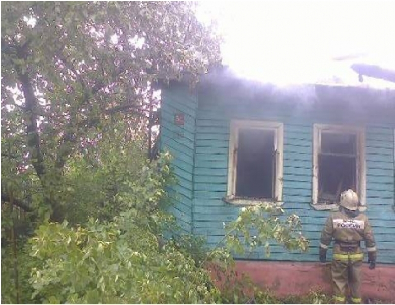 Под Ярославлем двое мужчин погибли на пожаре