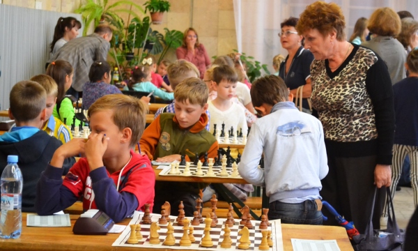 В  Ярославле в шестой раз стартовал международный шахматный фестиваль «Ярослав Мудрый» 
