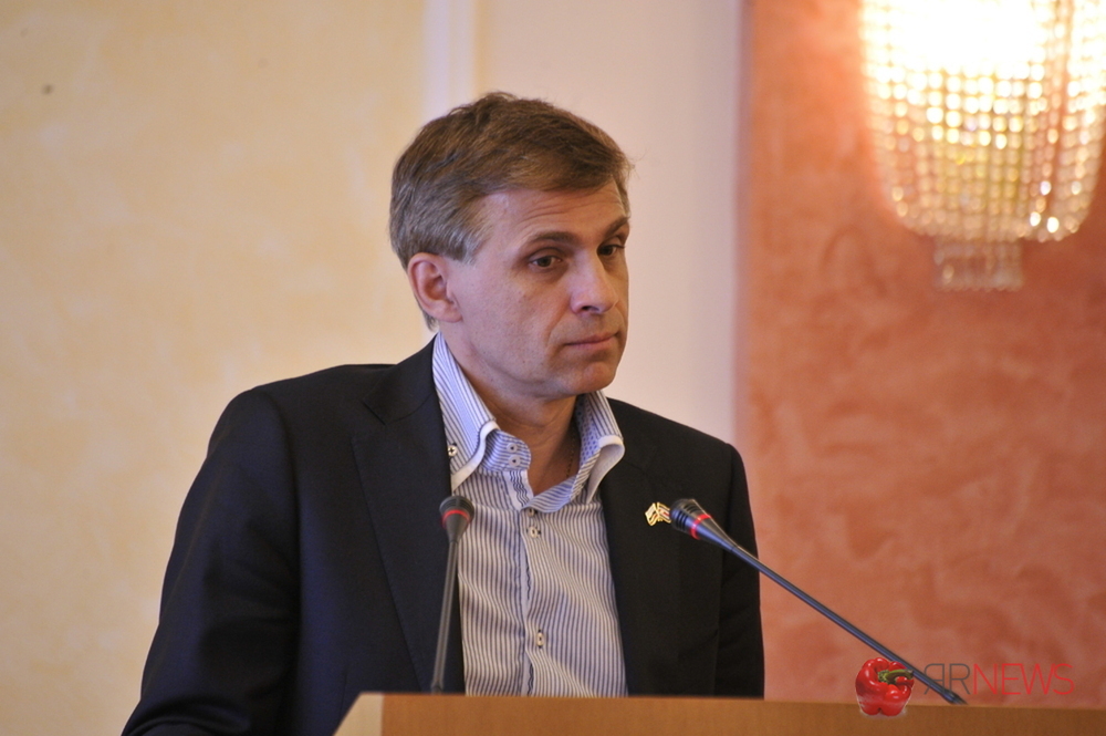У заместителя мэра Ярославля Олега Виноградова на выборах в областную Думу будет двойник