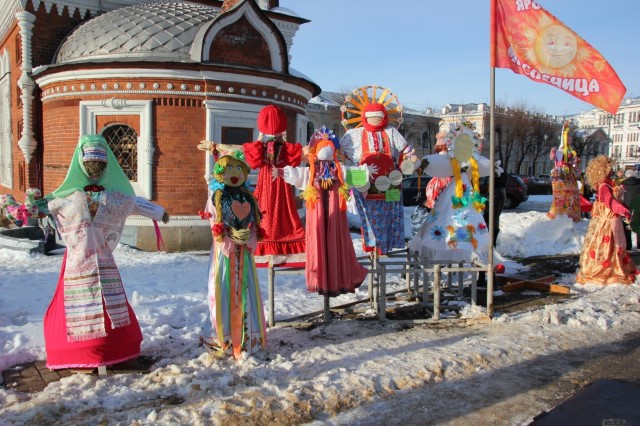 В Ярославле объявлен очередной конкурс масленичных кукол