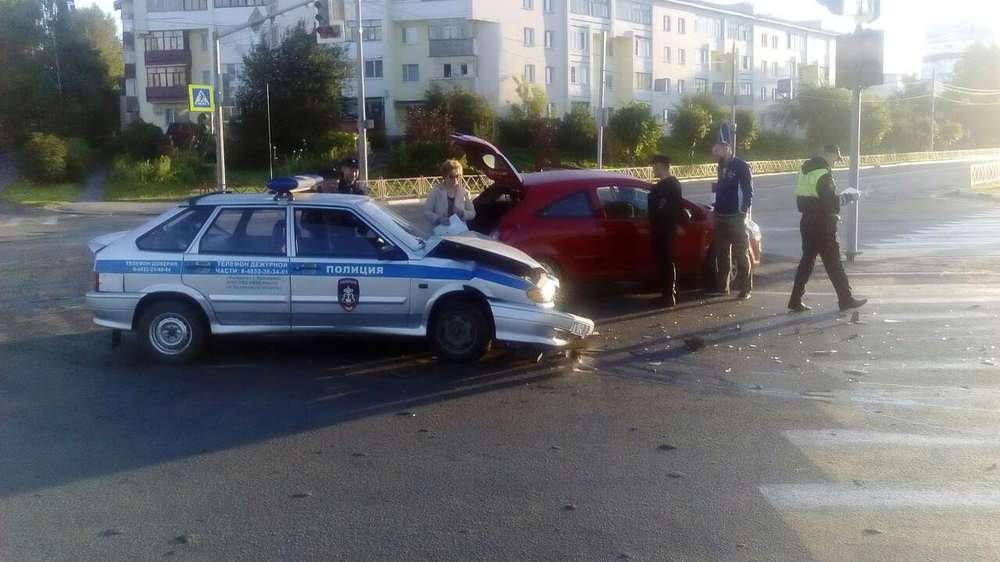 Авария полицейских машин