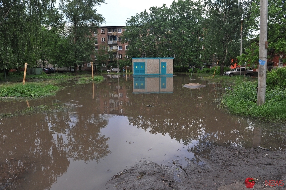 Курск ушел под воду