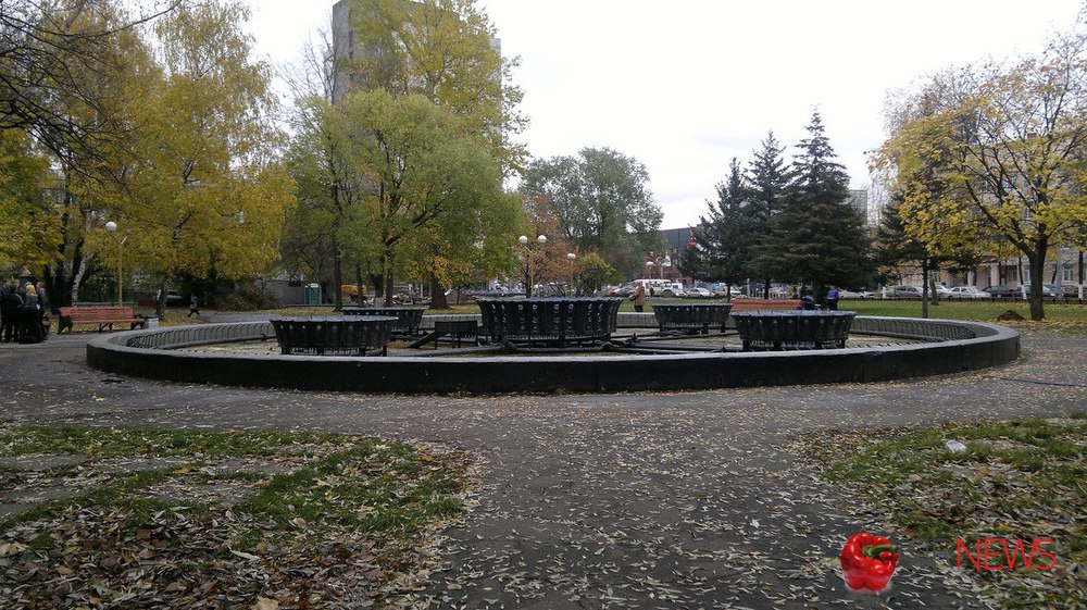 Скандальный ремонт фонтана в Ярославле: мэрия расторгла договор с подрядчиком
