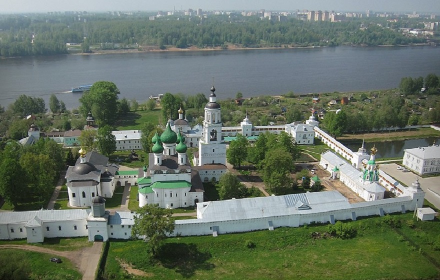 Спасо Пробоинская Церковь Ярославль