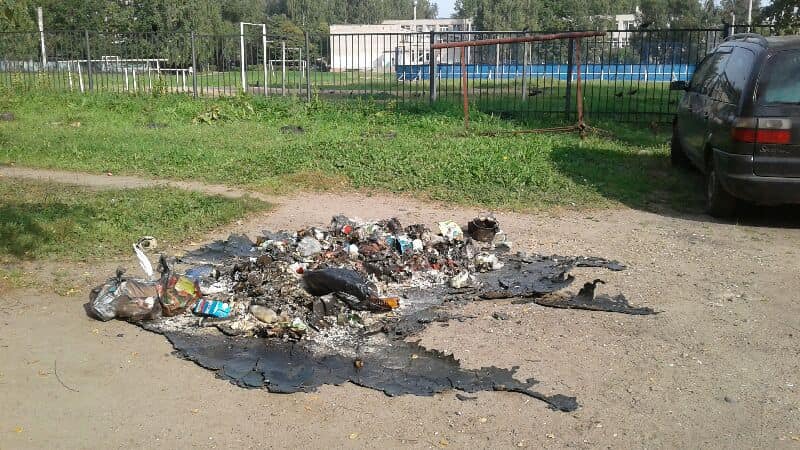 В Ярославле вновь горели мусорные контейнеры 