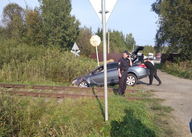 Авария на переезде в ярославской области